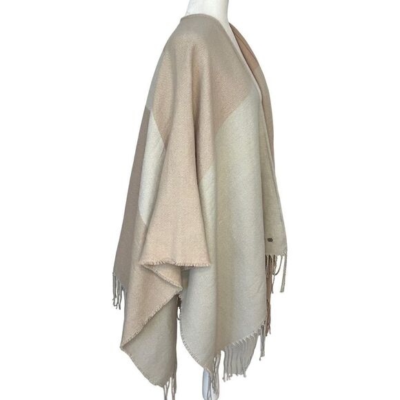 Soia & Kyo Beige and Cream Wrap. Never Worn!! One Size. - Picture 7 of 9